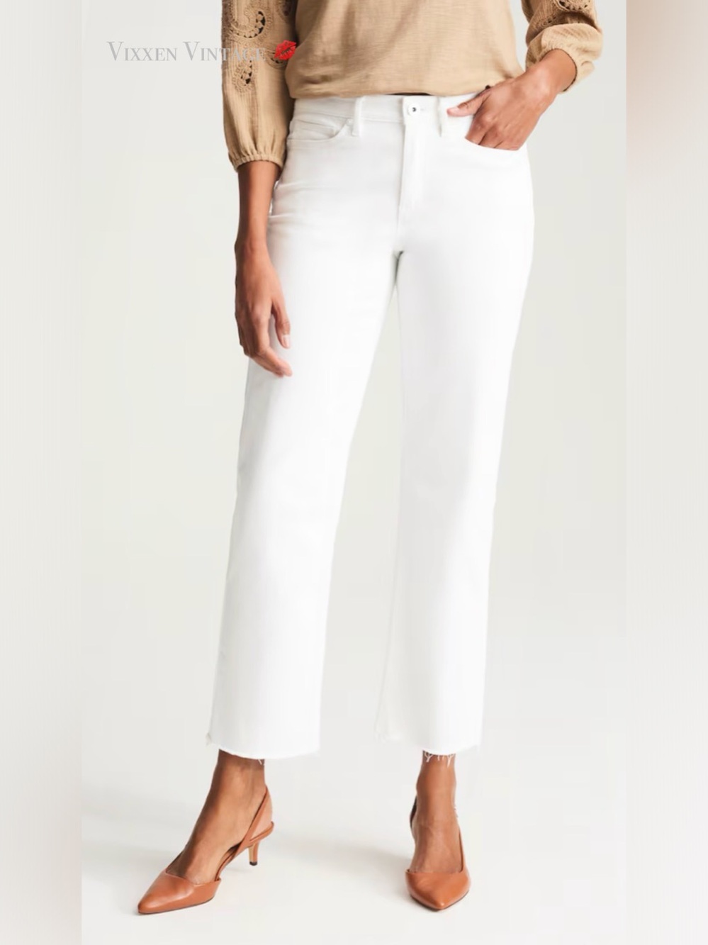GAP 2014 MID-RISE '1969 REAL STRAIGHT' FRAYED HEM JEANS IN WHITE